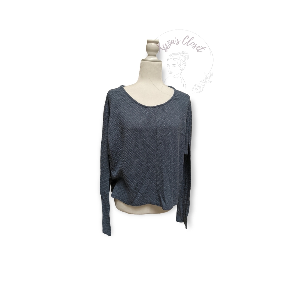 Long sleeve sweater